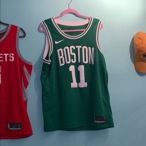 Kyrie jersey